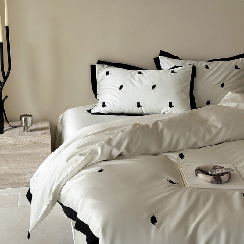 Black Line Bedding Set Collection - Kitty