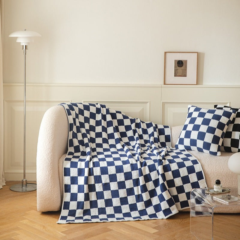 Checker Tumble Throw