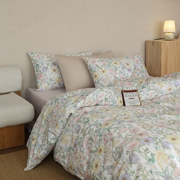 Chrys Lover Bedding Set