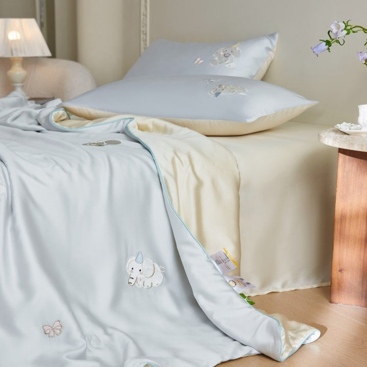 Cute Elephant Lyocell Summer Quilted Blanket