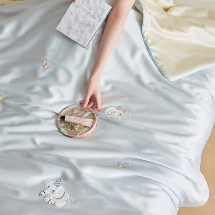 Cute Elephant Lyocell Summer Quilted Blanket