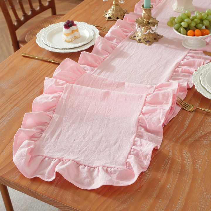 Sweet Ruffle Table Runner