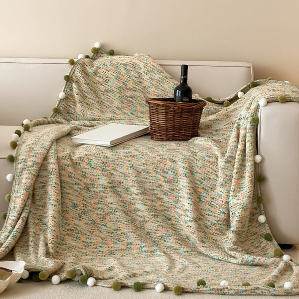 Pom-Pom Candy Quilted Blanket