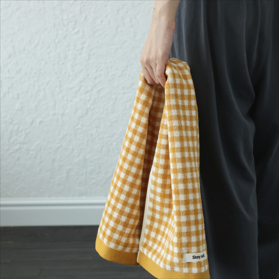 Minimalist Checkered Towel