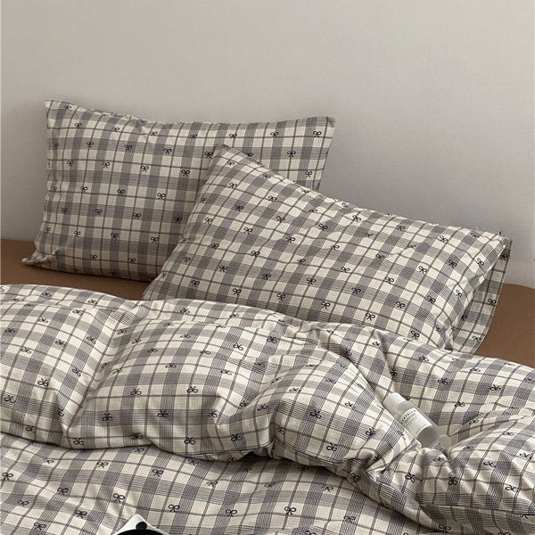 Vintage Line Bow Bedding Set