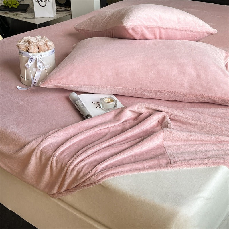 Warm Winter Fleece Pillowcase Set