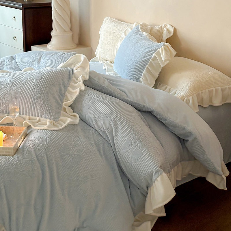 Warm French Ruffle Bedding Set