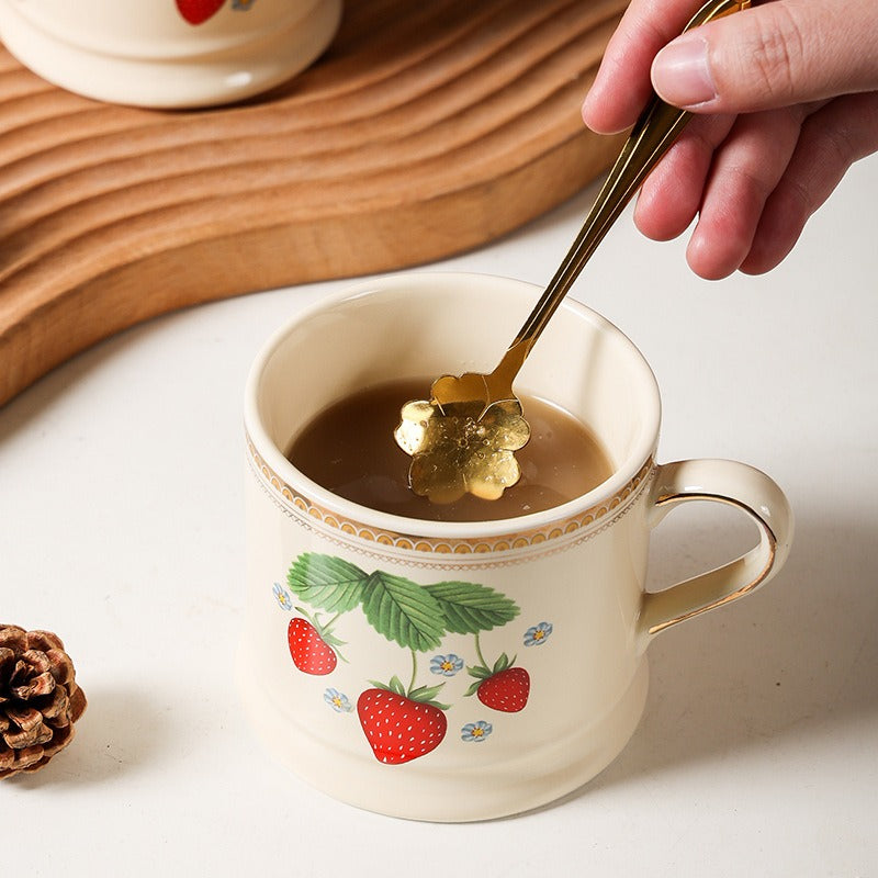 Gold Rim Strawberry Mug
