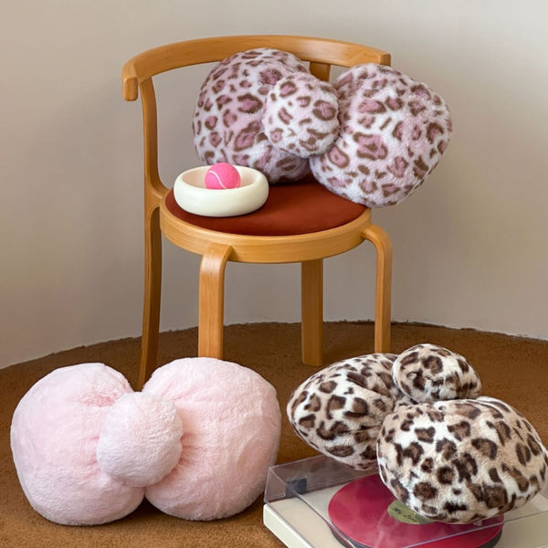 Fuzzy Bow Cushion