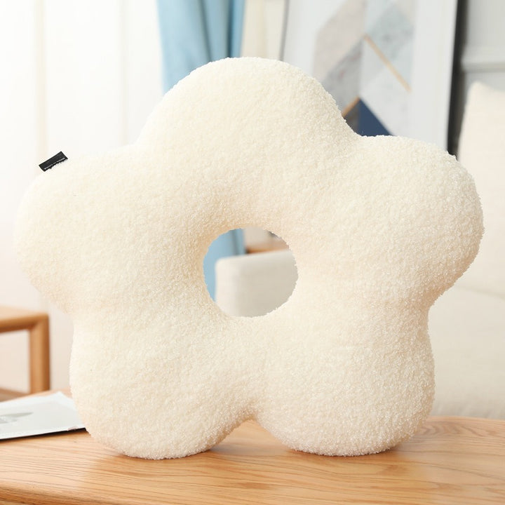Daisy Land Cushion