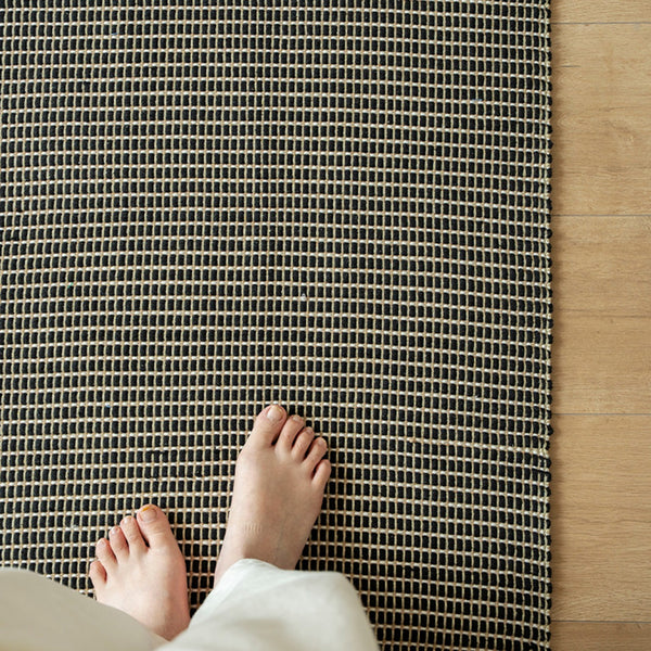 Soft Step Calm Rug