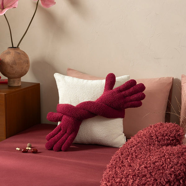 Cuddle Arms Cushion