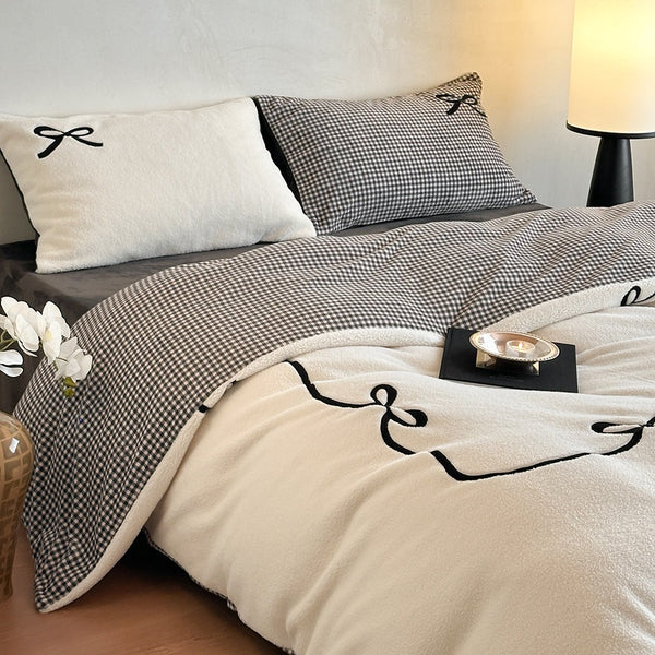 Ribbon Letter Fluffy Bedding Set