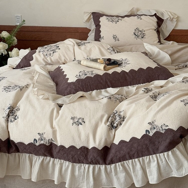 Chocolate Rose Bedding Set