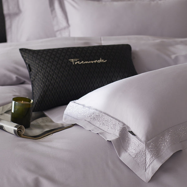 Silky Sateen Foliage Bedding Set