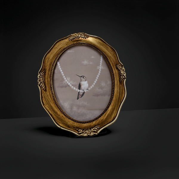 Romantic Vintage Oval Frame