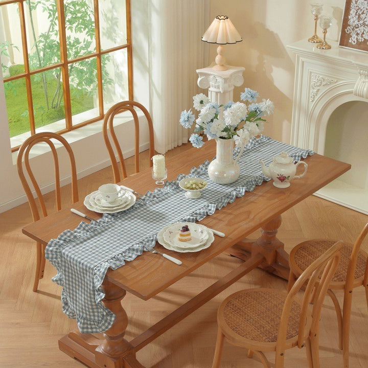Picnic Party Ruffle Table Runner