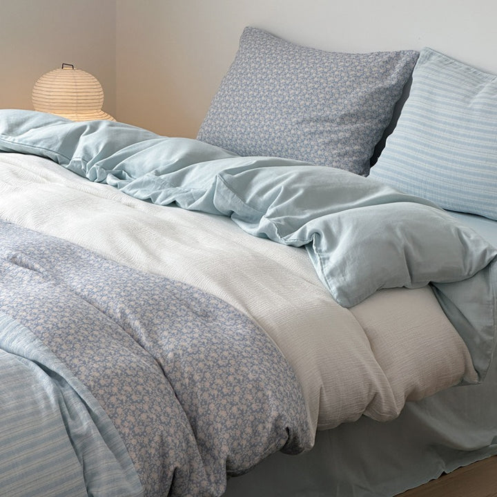 Stripe Bloom Bedding Set