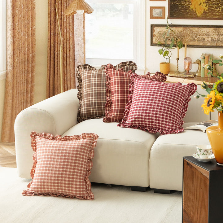 Retro Line Ruffle Cushion