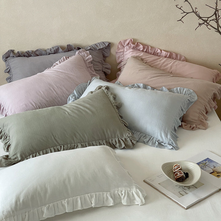 Ruffled Muslin Pillowcase Set