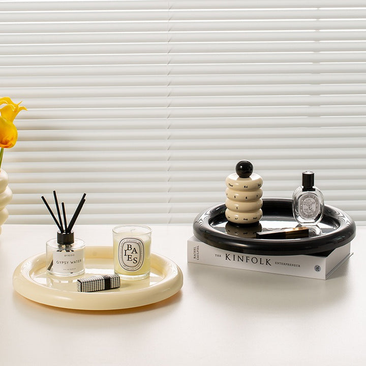 Modern Vibe Round Tray