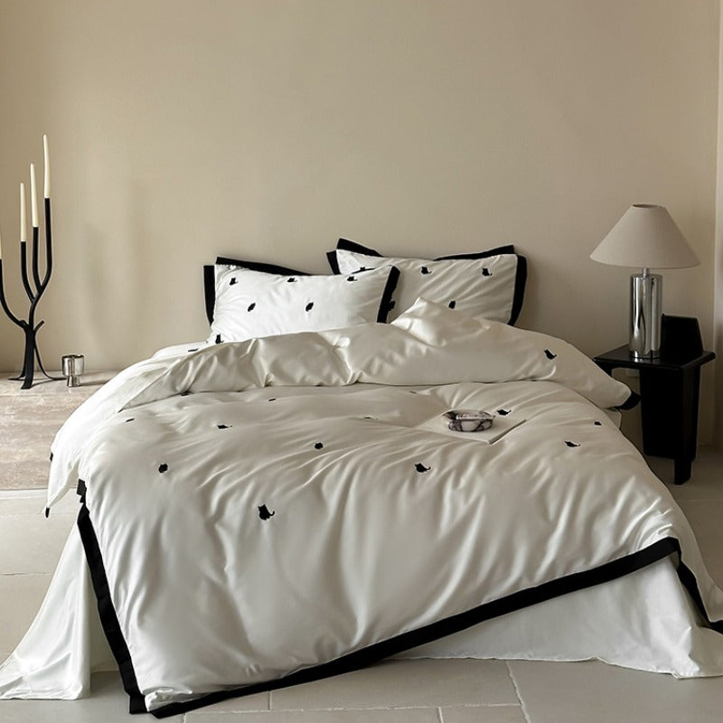 Black Line Bedding Set Collection - Kitty