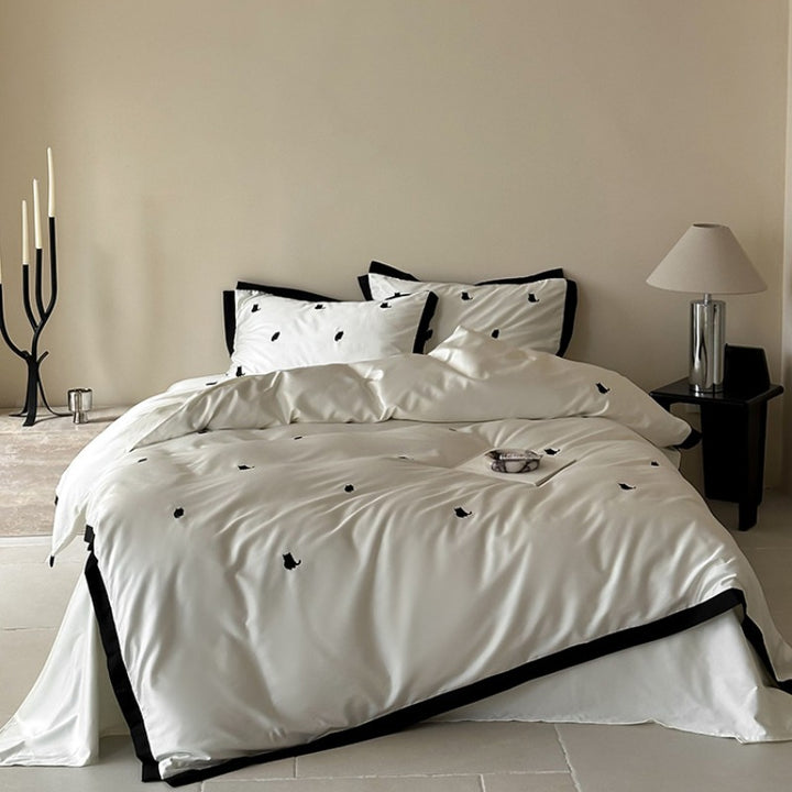 Black Line Bedding Set Collection - Kitty