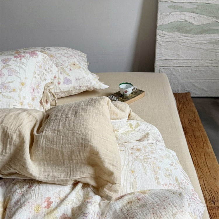 Vivid Floral Bedding Set