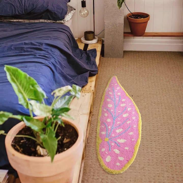 Fairy Begonia Wing Rug