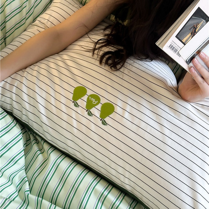 Green Pear Retro Bedding Set