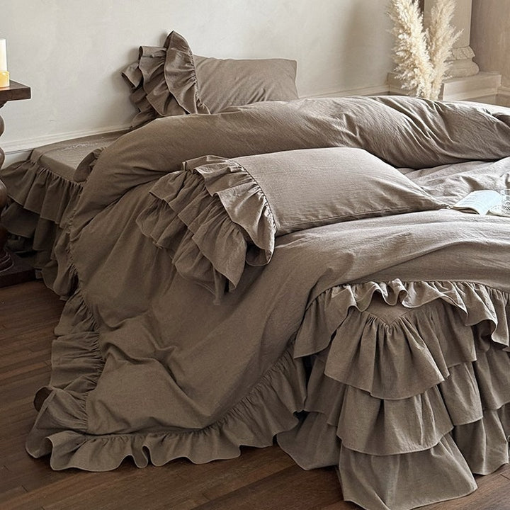 Ruffled Cottage Bedding Set