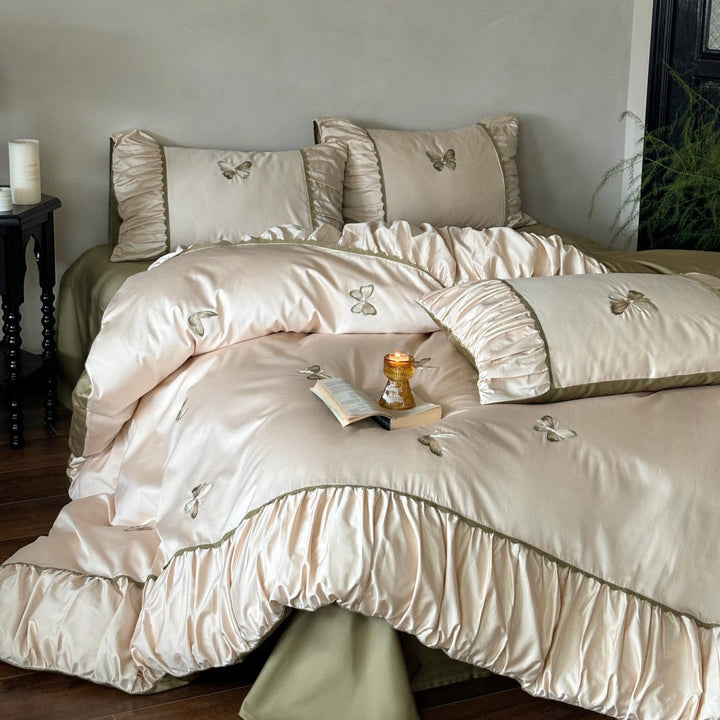 Fluttery Butterflies Bedding Set