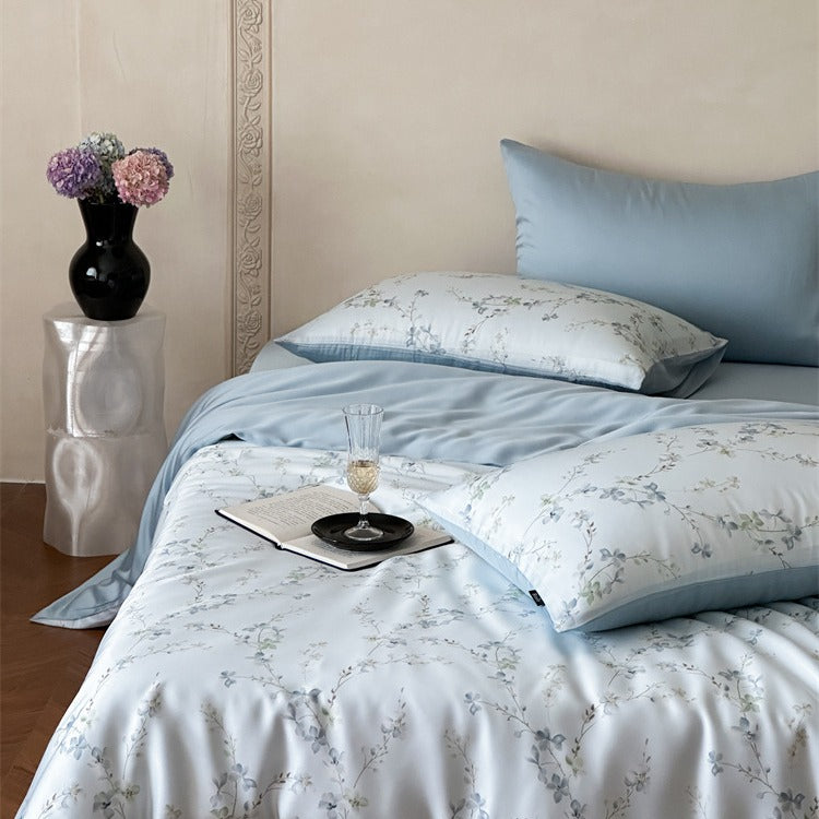 Sky-Kissed Floral Bedding Set