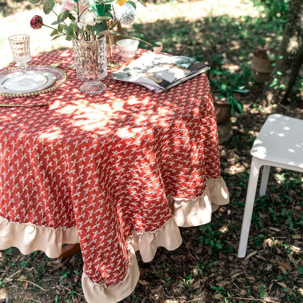 Rustic Ruffle Floral Tablecloth