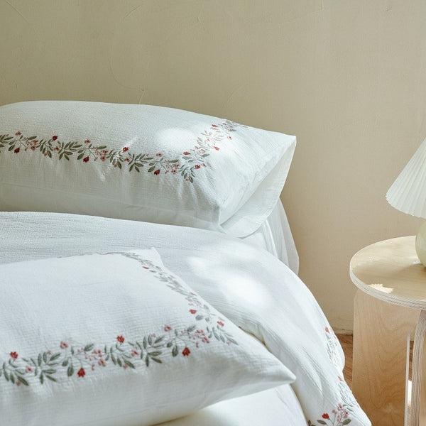 Floral Frame Bedding Set