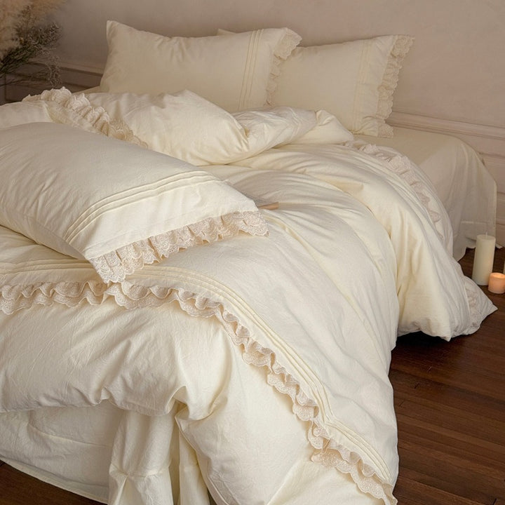 Cream Lace Siesta Bedding Set