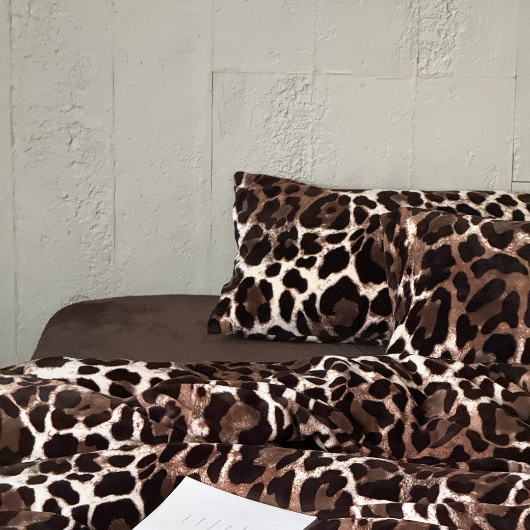 Wild Comfort Bedding Set