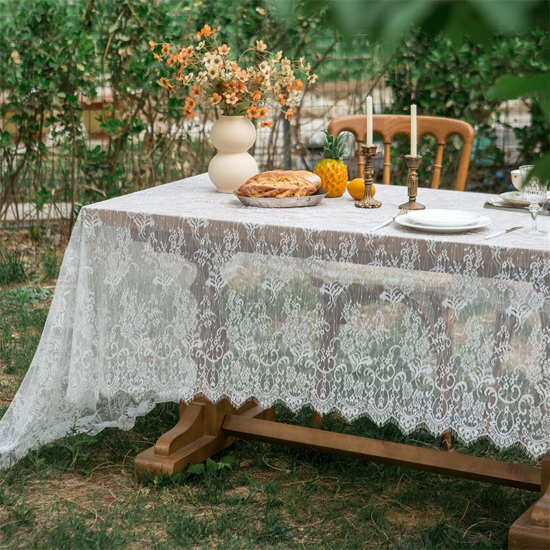 Lawn Party Lace Table Cloth