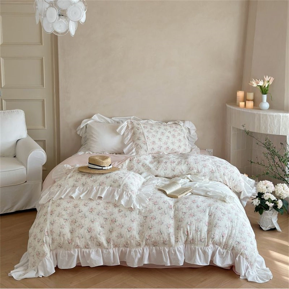Soft Blooming Bedding Collection
