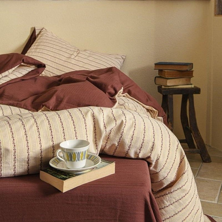 Cosy Farmhouse Stripe Bedding Set