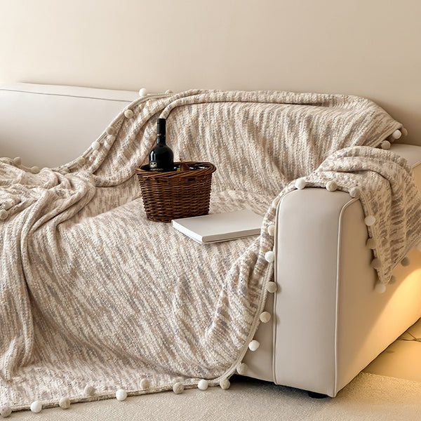 Pom-Pom Candy Quilted Blanket