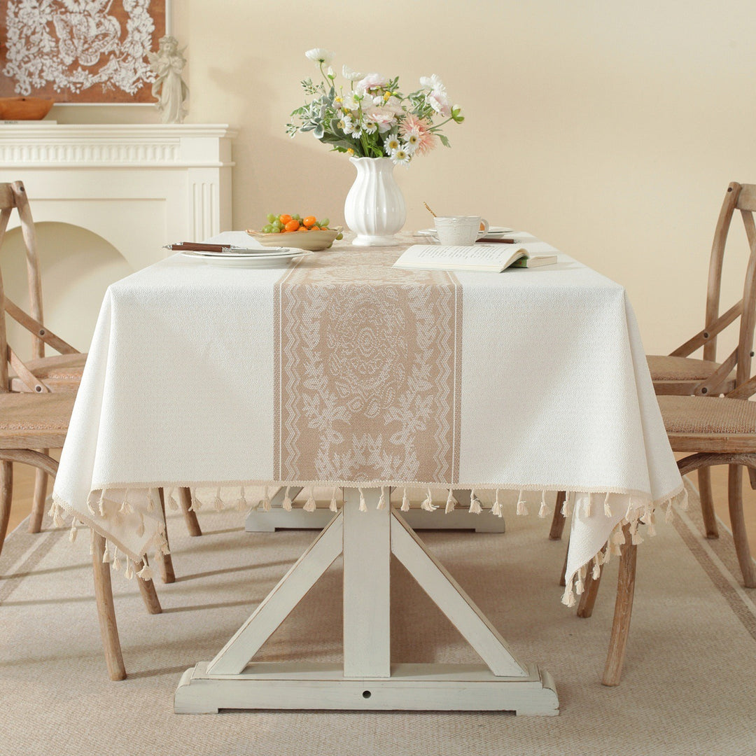 Lila Floral Tablecloth
