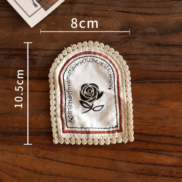 Royal Lace Coaster Set