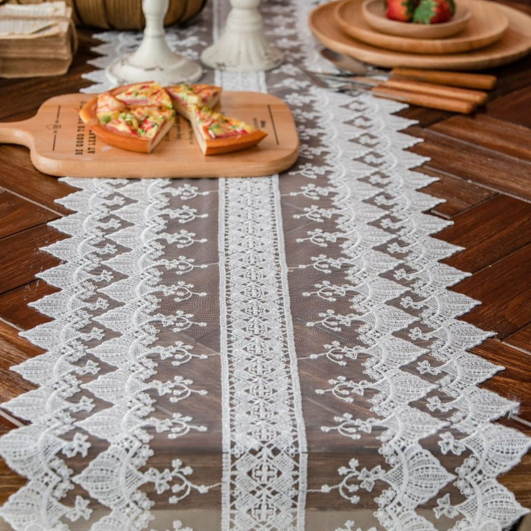 Old Floral Lace Table Runner