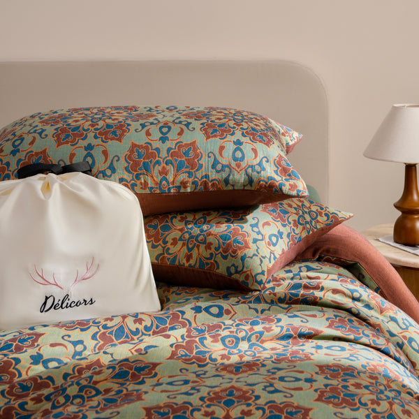 French Vintage Floral Bedding Set