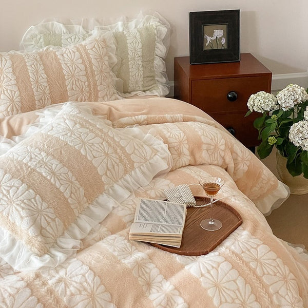 Miss Daisy Bedding Set