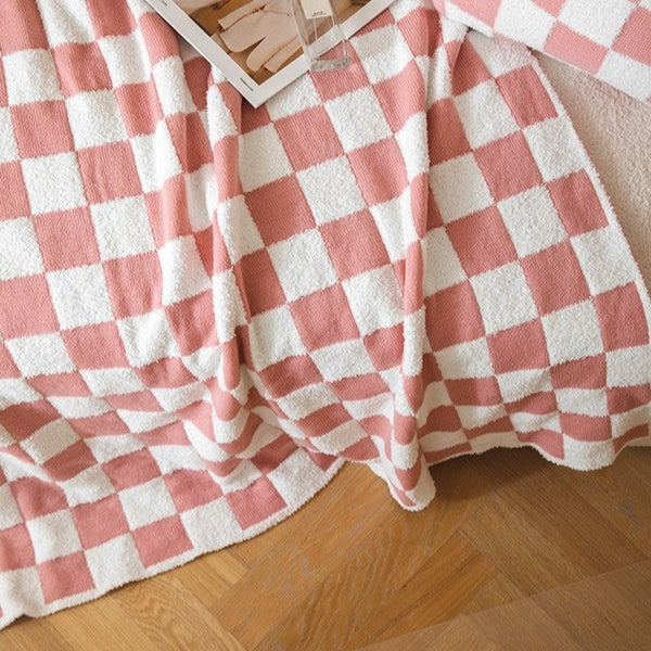 Checker Tumble Throw