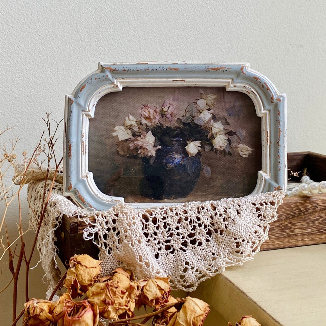 Vintage Chipped Blue & White Frame