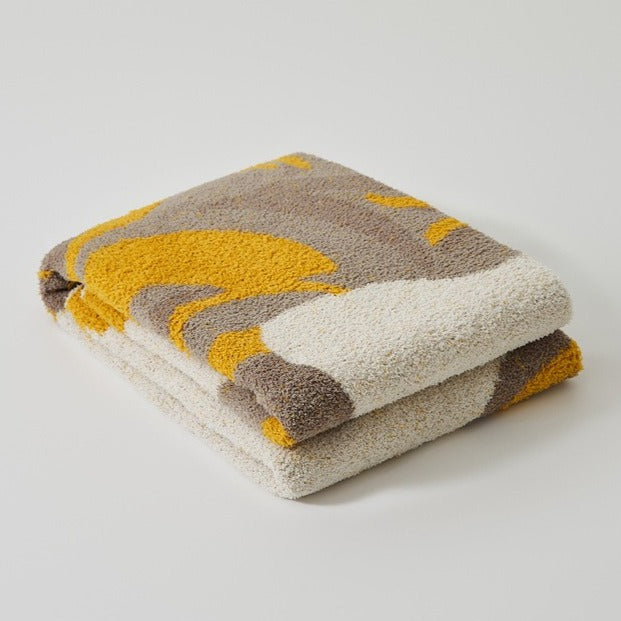 Knight’s Companion Throw