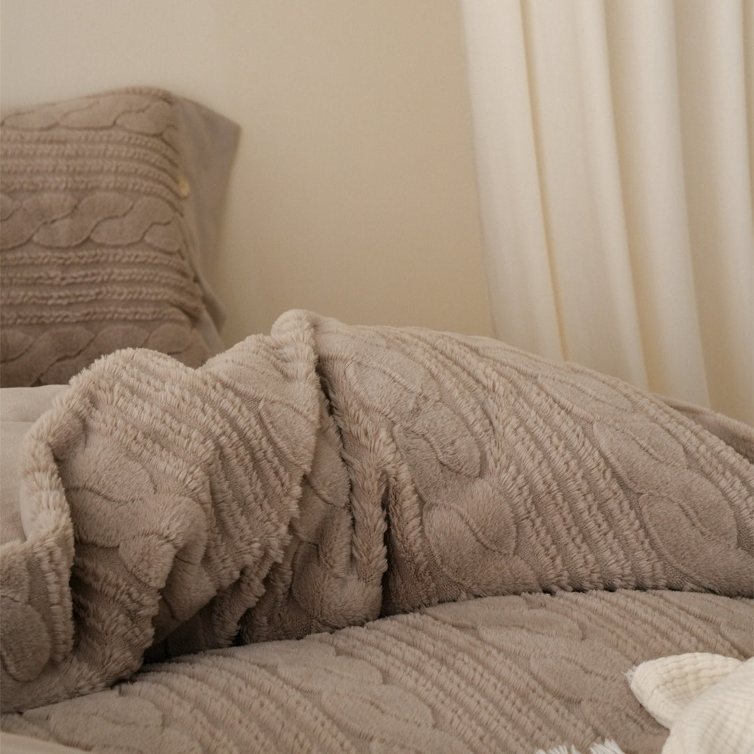 Mum’s Knit Comfort Bedding Set